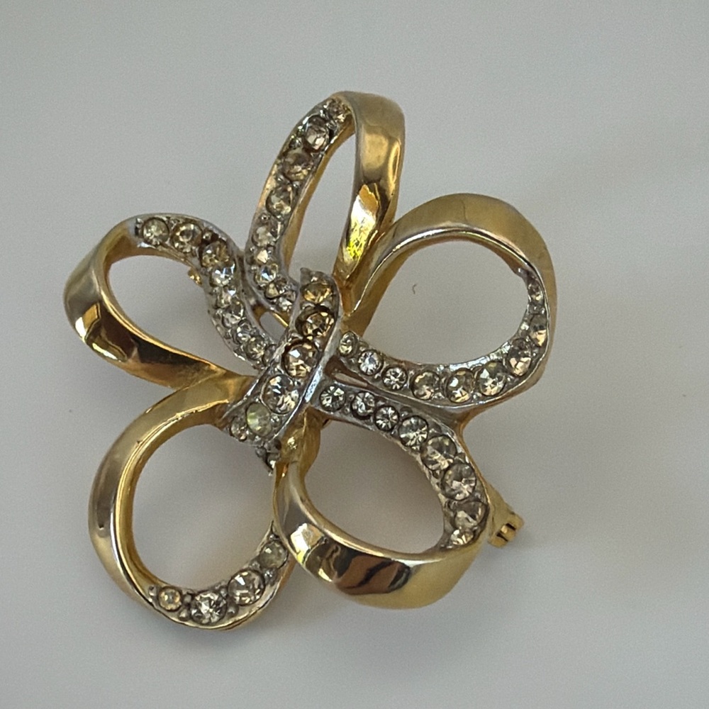Vintage Weiss Ribbon Bow Gold Tone Brooch